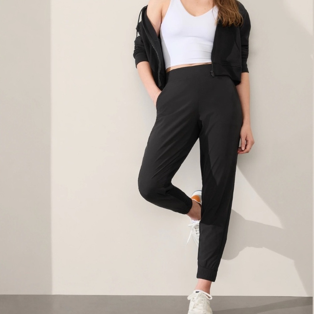 Athleta Brooklyn Jogger